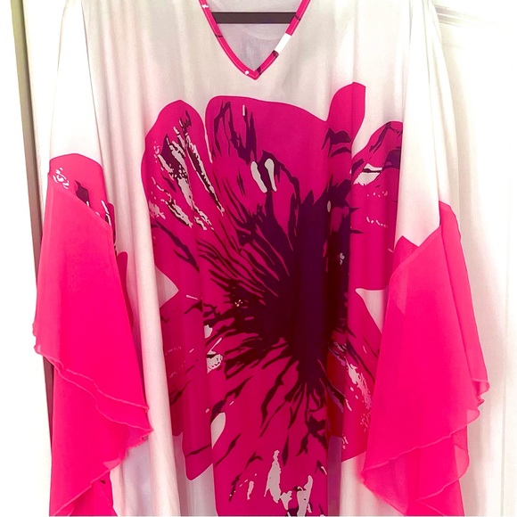 Vibrant Pink Floral Kaftan - Maxi Dress! - Picture 2 of 4
